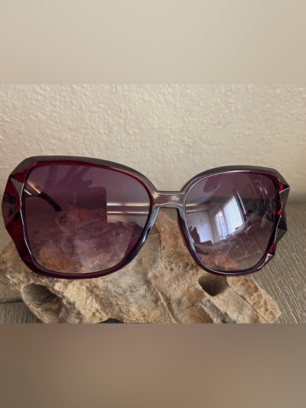 5/$10❤️❤️❤️NEW Burgundy & Silver Sunglasses